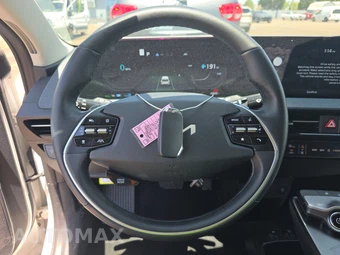 2024 Kia EV6 Light Long Range - miniatura 10