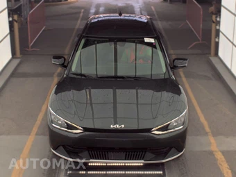 2024 Kia EV6 Light Long Range - miniatura 2