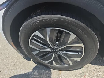 2024 Kia EV6 Light Long Range - miniatura 17