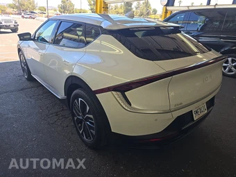 2024 Kia EV6 Light Long Range - miniatura 6