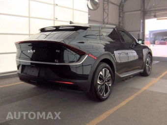 2024 Kia EV6 Light Long Range - miniatura 4