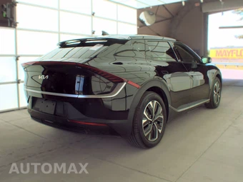 2024 Kia EV6 Light Long Range - miniatura 4