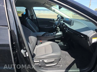 2024 Kia EV6 Light Long Range - miniatura 8