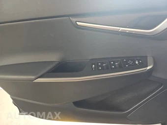 2024 Kia EV6 Light Long Range - miniatura 9
