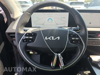 2024 Kia EV6 Light Long Range - miniatura 10
