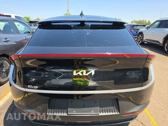 2024 Kia EV6 Light Long Range - miniatura 5