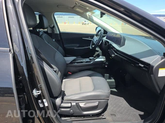 2024 Kia EV6 Light Long Range - miniatura 8