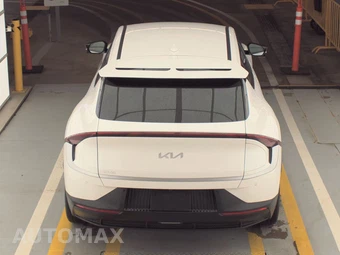 2024 Kia EV6 Light Long Range - miniatura 5
