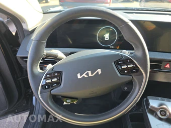 2024 Kia EV6 Light Long Range - miniatura 10