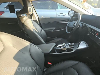 2024 Kia EV6 Wind – miniatura 8