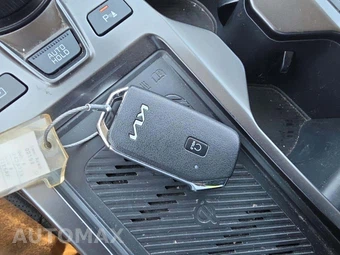 2024 Kia EV6 Wind – miniatura 8