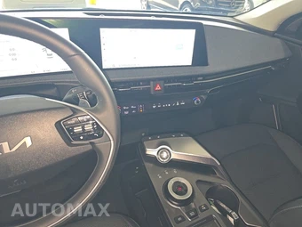 2024 Kia EV6 Wind - miniatura 11