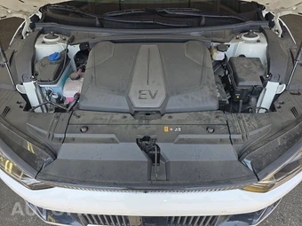 2024 Kia EV6 Wind - miniatura 15