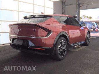 2024 Kia EV6 Wind - miniatura 4