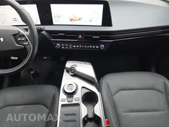 2024 Kia EV6 Wind - miniatura 11