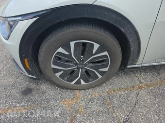 2024 Kia EV6 Wind - miniatura 12