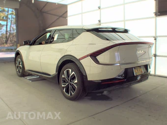 2024 Kia EV6 Wind - miniatura 6