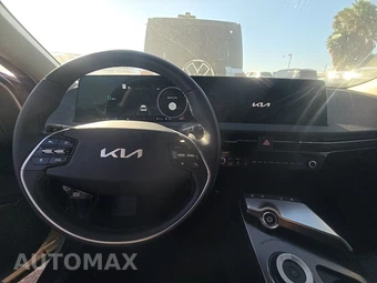2024 Kia EV6 Wind - miniatura 11