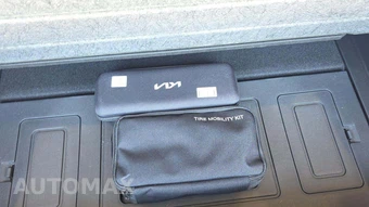 2024 Kia EV6 Wind - miniatura 27