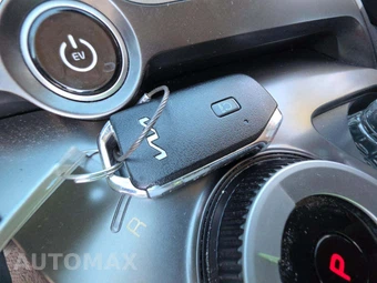 2024 Kia EV6 Wind – miniatura 5