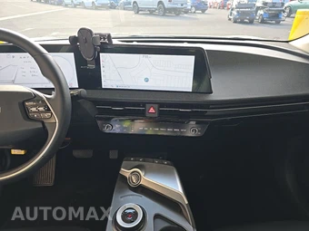 2024 Kia EV6 Wind - miniatura 11