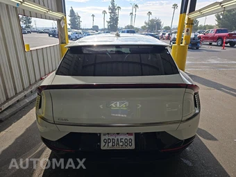 2024 Kia EV6 Wind - miniatura 5