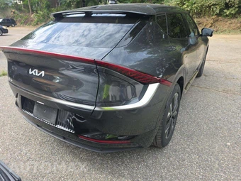 2024 Kia EV6 Wind – miniatura 3