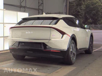2024 Kia EV6 Wind - miniatura 4