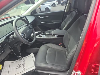 2024 Kia EV6 Wind - miniatura 7