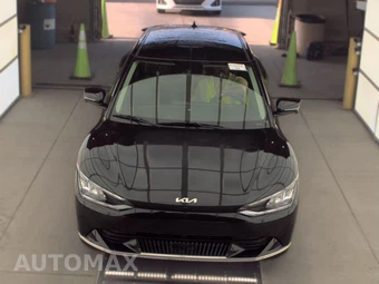 2024 Kia EV6 Wind - miniatura 2