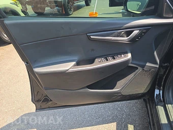 2024 Kia EV6 Wind - miniatura 9
