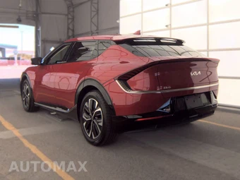 2024 Kia EV6 Wind - miniatura 6