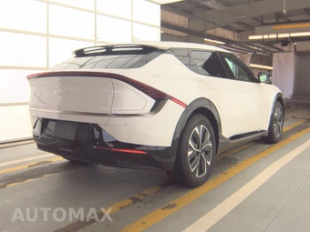 2024 Kia EV6 Wind - miniatura 4