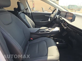 2024 Kia EV6 Wind - miniatura 8