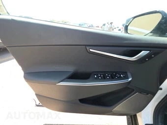 2024 Kia EV6 Wind - miniatura 9