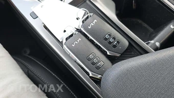2024 Kia EV6 Wind - miniatura 17