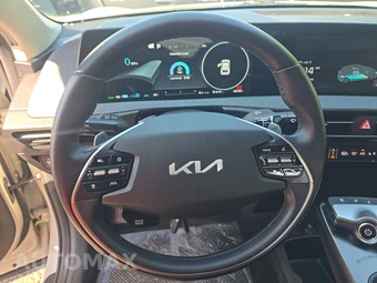 2024 Kia EV6 Wind - miniatura 10