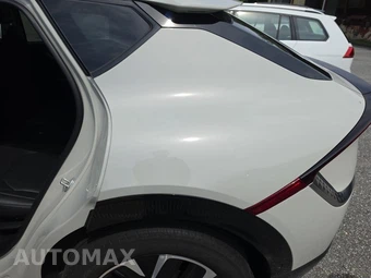 2024 Kia EV6 Wind - miniatura 31