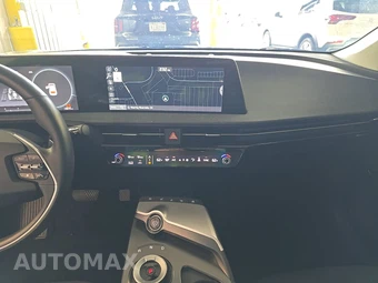 2024 Kia EV6 Wind - miniatura 11