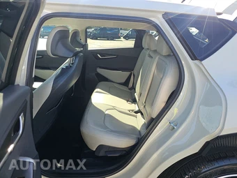2024 Kia EV6 Wind - miniatura 13