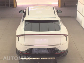 2024 Kia EV6 Wind - miniatura 13