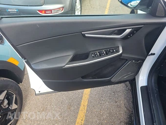 2024 Kia EV6 Wind - miniatura 15