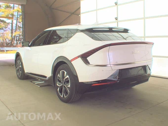 2024 Kia EV6 Wind - miniatura 2