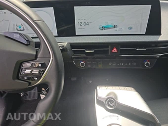 2024 Kia EV6 Wind - miniatura 11