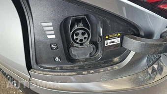 2024 Kia EV6 Wind - miniatura 21