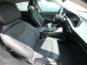 2024 Kia EV6 Wind - miniatura 8