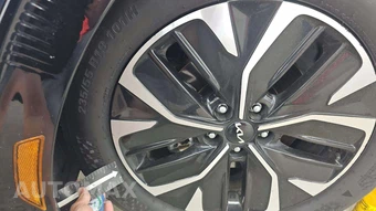 2024 Kia EV6 Wind - miniatura 32