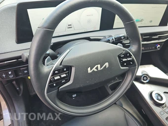 2024 Kia EV6 Wind - miniatura 10