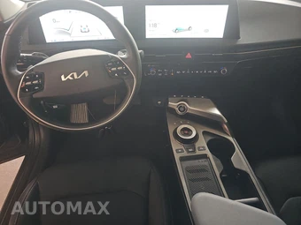 2024 Kia EV6 Wind - miniatura 11