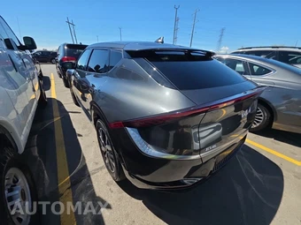 2024 Kia EV6 Wind - miniatura 6